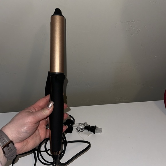 Kristen Ess NWOB 1 inch Curling Iron - Picture 4 of 8